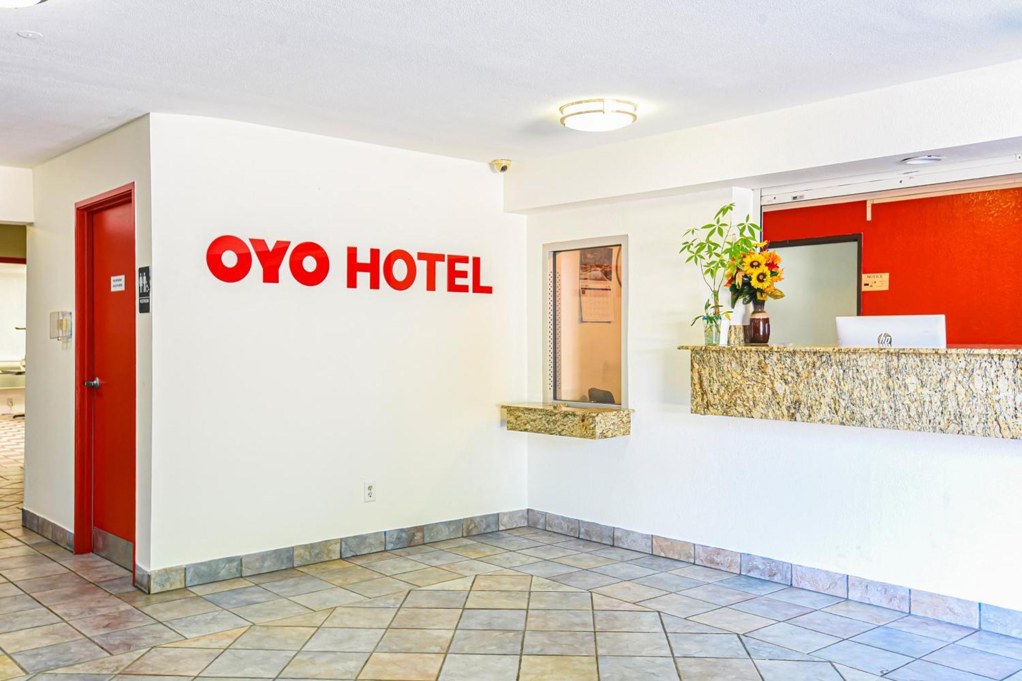 Oyo Hotel Irving Dfw Airport South Exterior foto