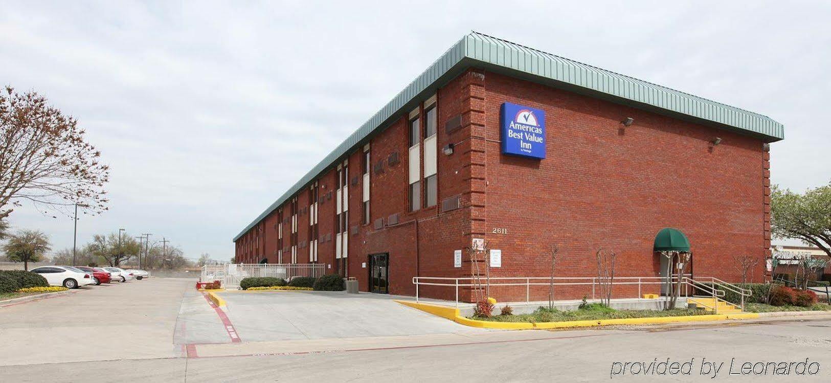 Oyo Hotel Irving Dfw Airport South Exterior foto